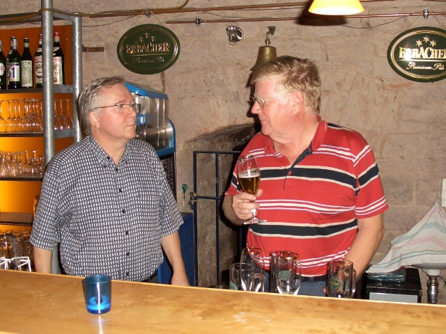 CIMG3725_a.JPG (161447 bytes)