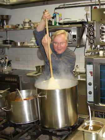 CIMG6385_a.JPG (95555 bytes)